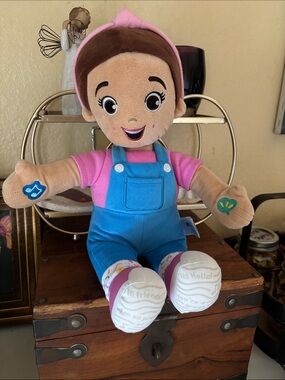 Ms. Rachel Speak & Sing Doll
